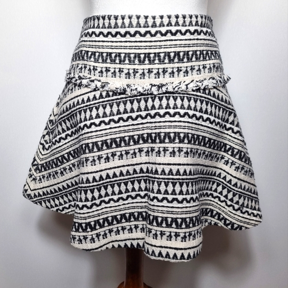 Banana Republic Raw Edge Skater Skirt Size 2 - Picture 1 of 7